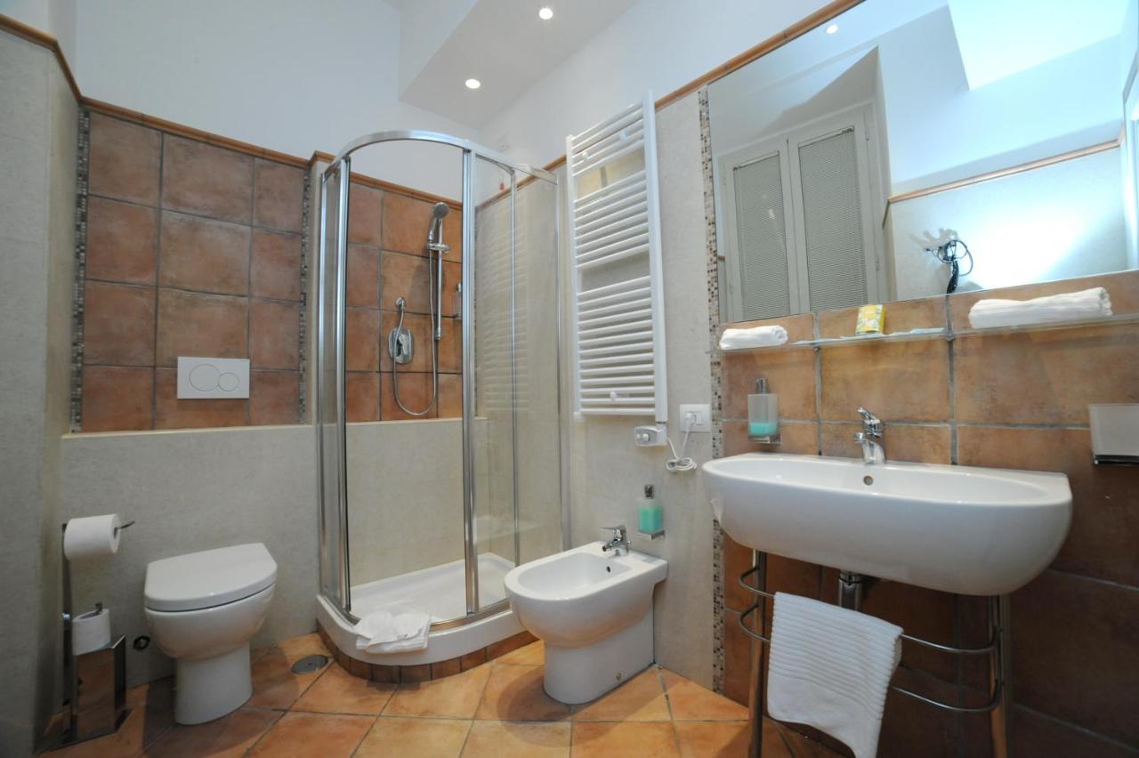 דירות רומא Relais Cavour 133 מראה חיצוני תמונה
